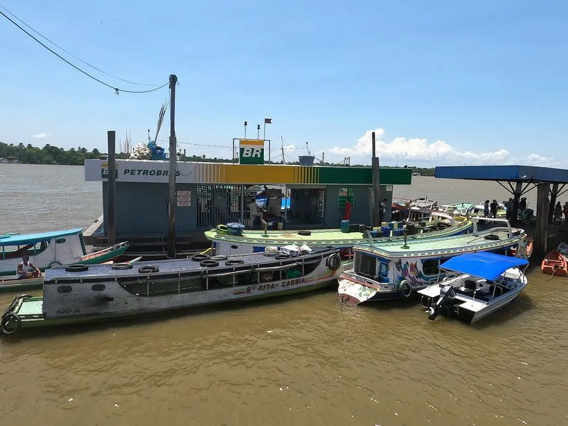 Orla e cais de Abaetetuba no Baixo Tocantins