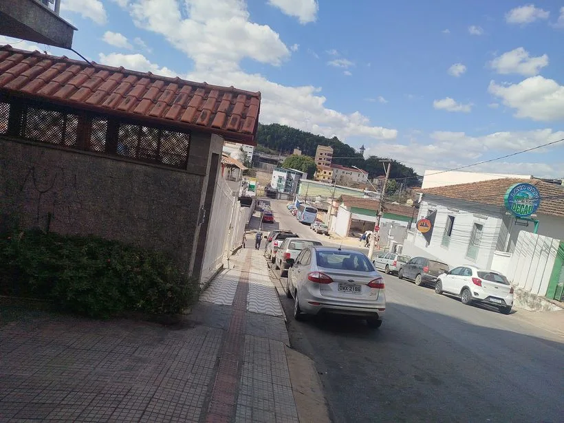 Vista geral das ruas e do casario de Barbacena