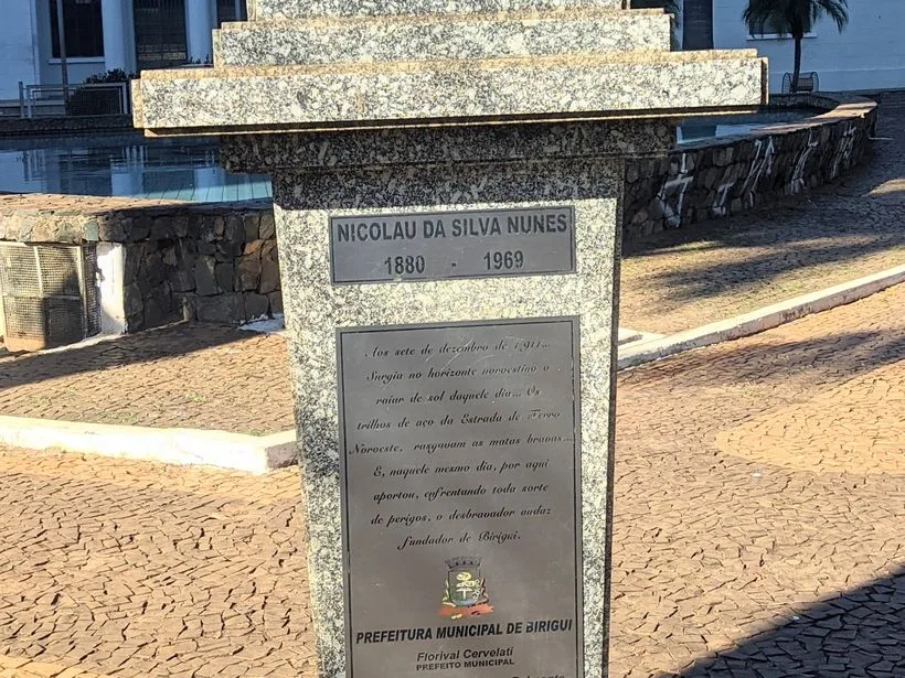 Busto de Nicolau da Silva Nunes, fundador de Birigui