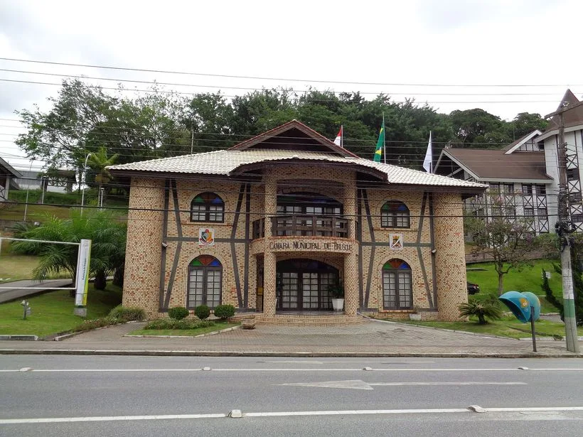 Prédio da Câmara Municipal de Brusque