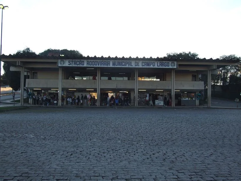 Prédio da estação rodoviária de Campo Largo