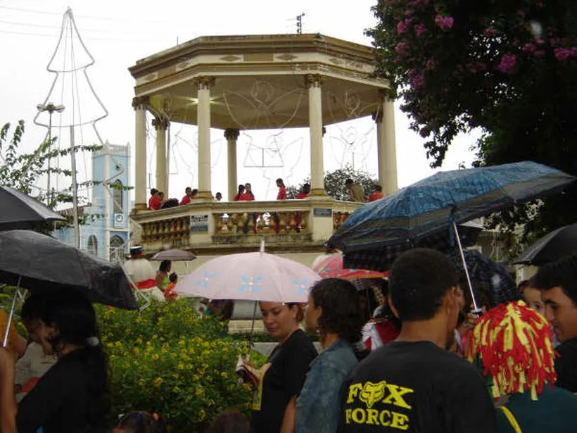 Coreto em praça central de Catalão