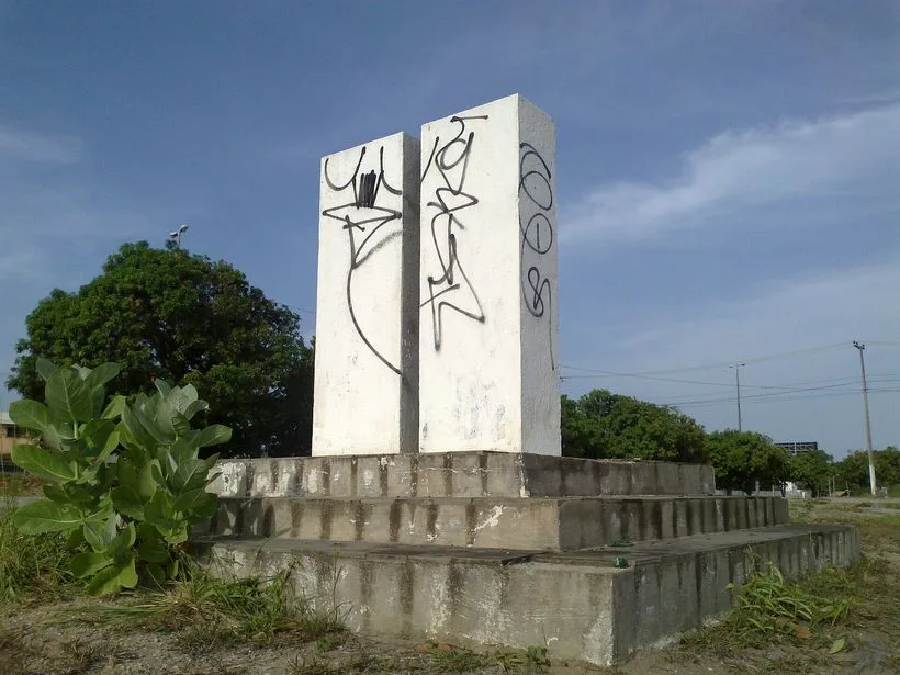 Marco de entrada de Caucaia na BR-222
