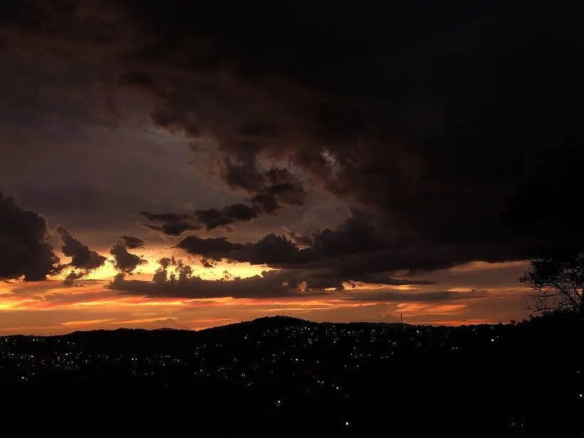 Pôr do sol visto de Francisco Morato