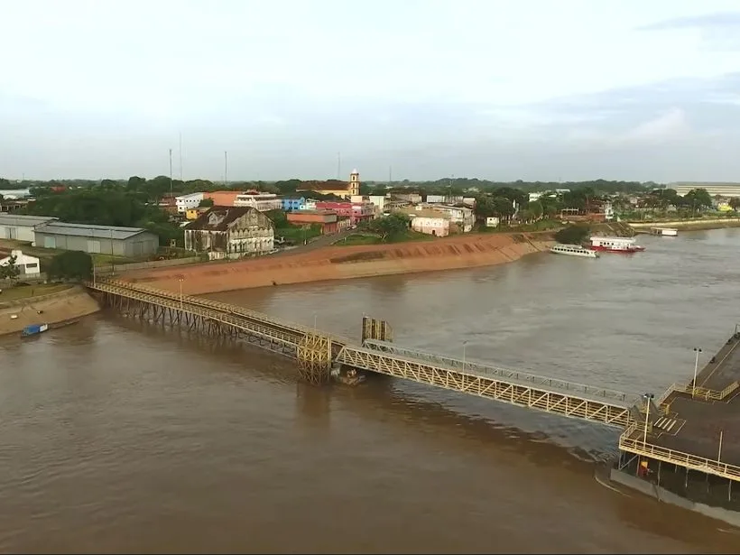 Porto fluvial de Itacoatiara no rio Amazonas