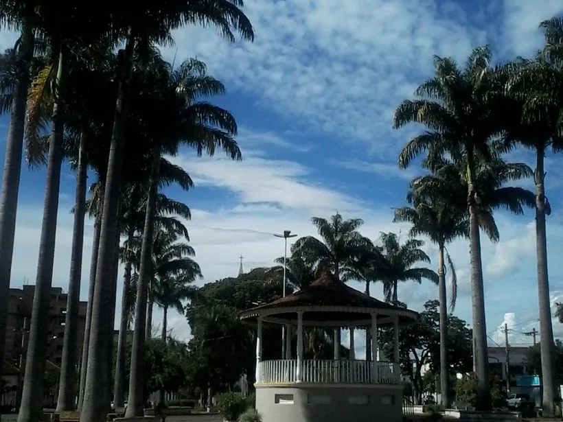 Praça com coreto em Patos de Minas