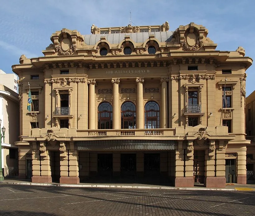 Fachada do Theatro Pedro II em Ribeirão Preto