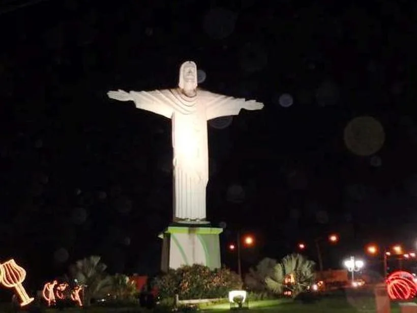 Estátua do Cristo Redentor em Rio Verde