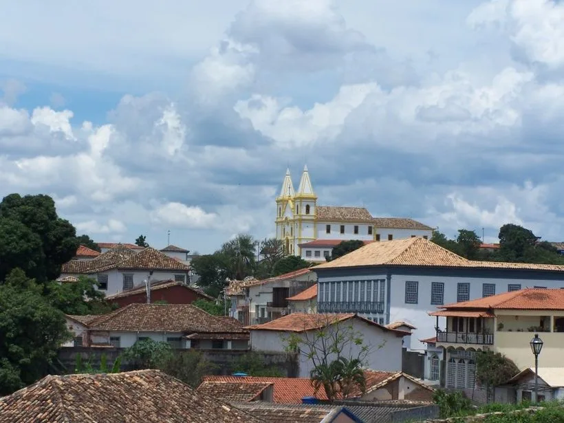 Vista do centro histórico colonial de Santa Luzia MG