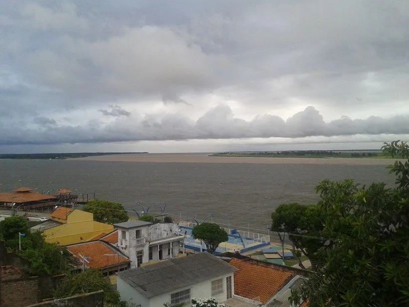 Encontro das águas em Santarém