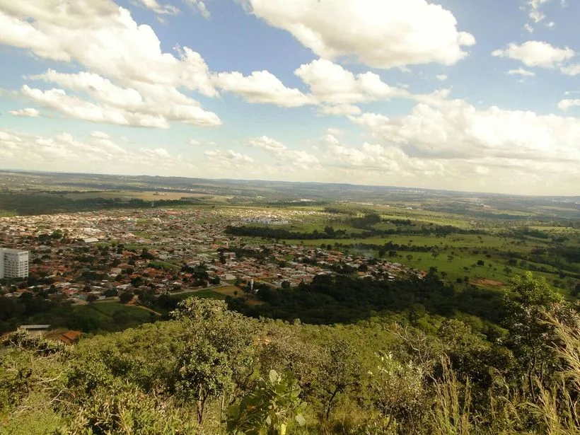 Vista urbana de Senador Canedo em Goiás