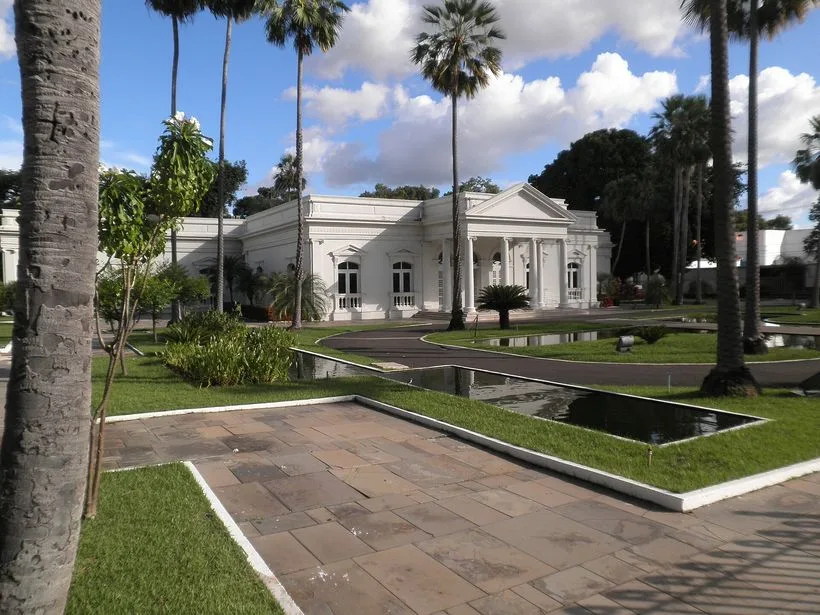 Fachada do Palácio de Karnak em Teresina