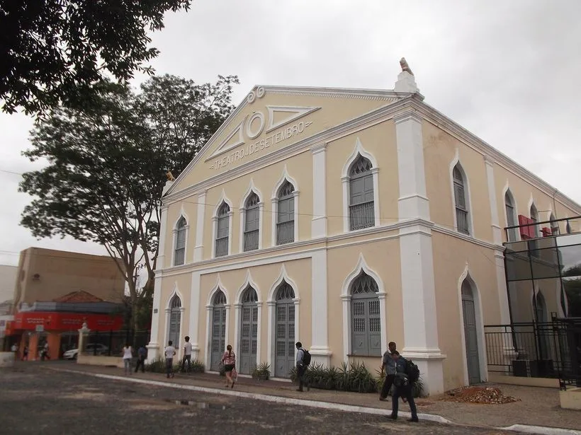 Fachada do Theatro 4 de Setembro em Teresina