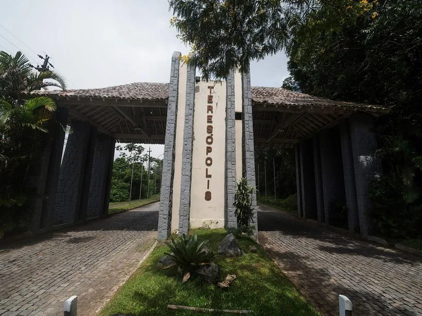 Pórtico de entrada da cidade de Teresópolis