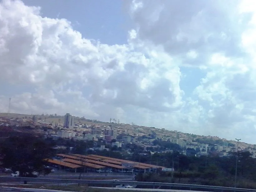 Vista parcial da cidade de Vespasiano (MG)