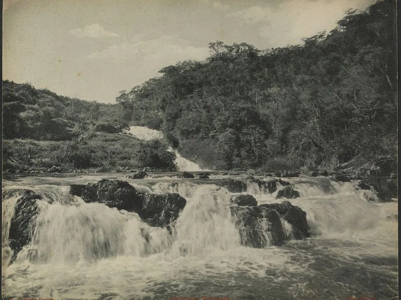 Foto histórica da cachoeira do rio Votorantim em 1902