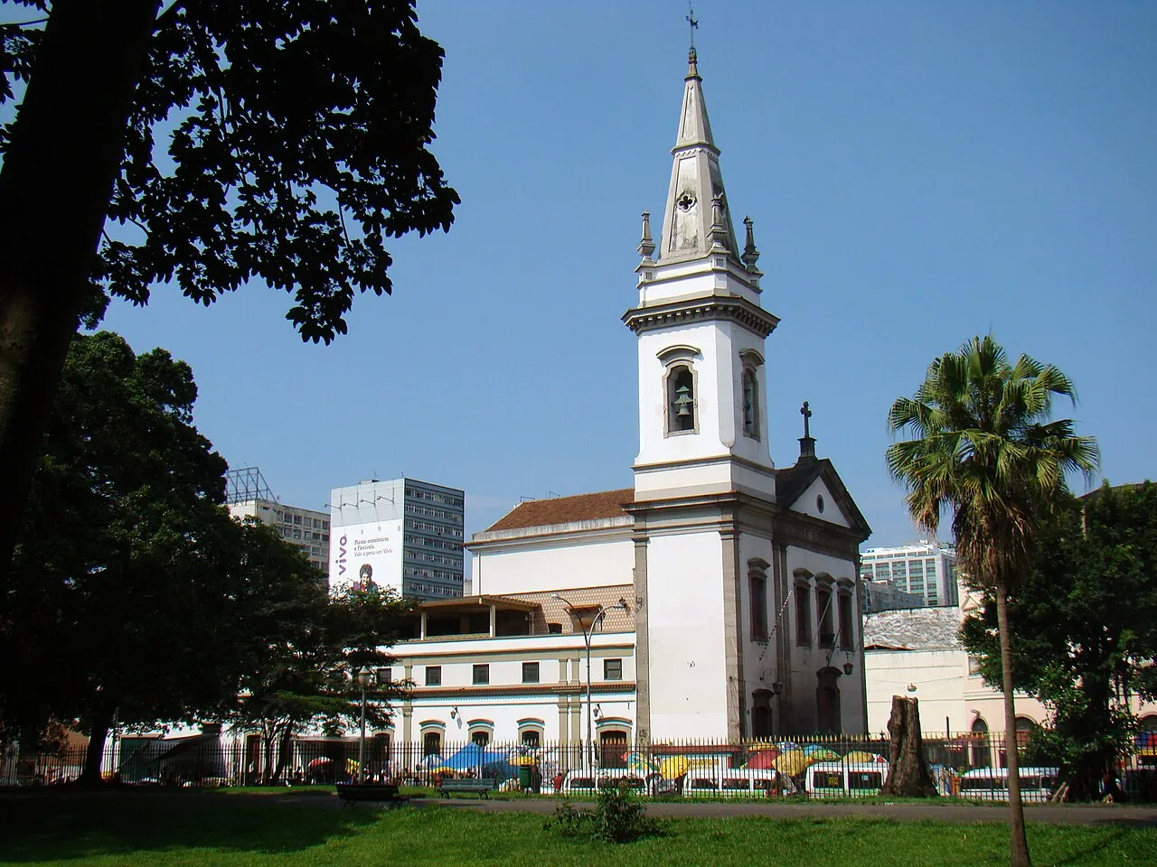 Igreja de São Gonçalo Garcia e São Jorge, na Praça da República, no Centro do Rio de Janeiro, um dos templos históricos dedicados ao santo na cidade